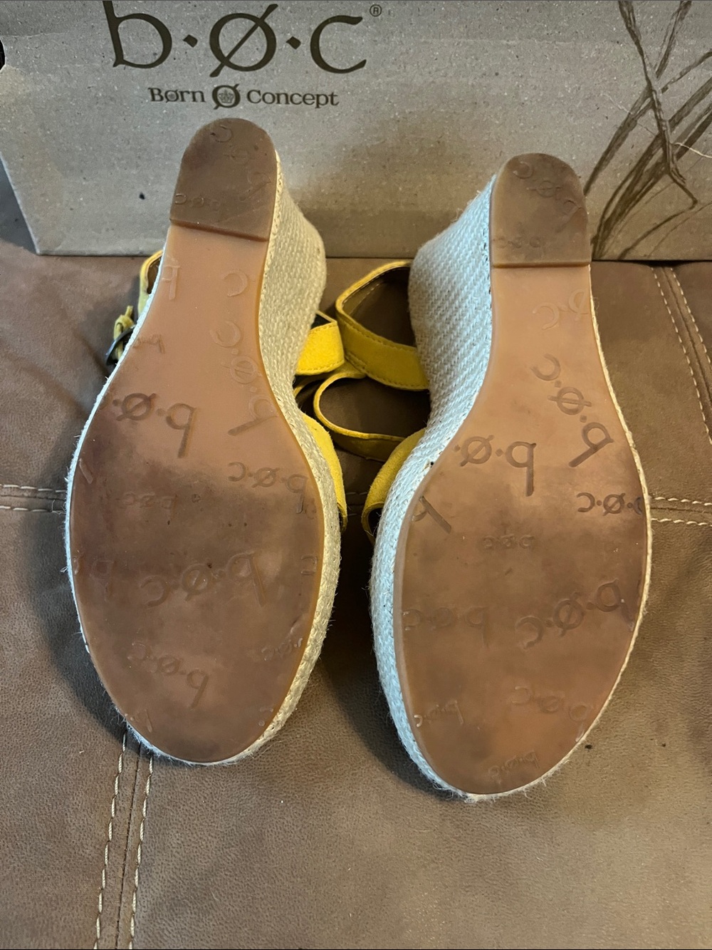 B.ø.c Yellow T-Strap Espadrille Wedge Sandals - Picture 7 of 8